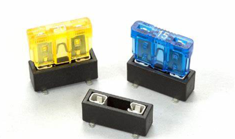 1臺設(shè)備=5個質(zhì)檢員？PCB保險絲盒視覺檢測成本直降70%！